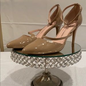 Chinese Laundry Nude Patent heels